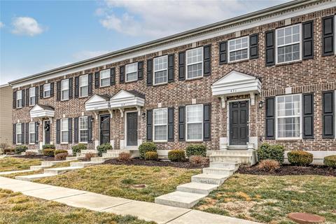 469 Wild Oak Dr, O'fallon, MO 63368 photo 1