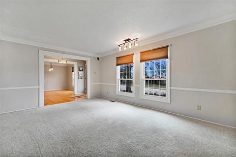 407 Glan Tai Dr, Manchester, MO 63011 photo 5
