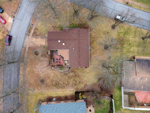 572 Monroe Mill Dr, Ballwin, MO 63011 photo 34
