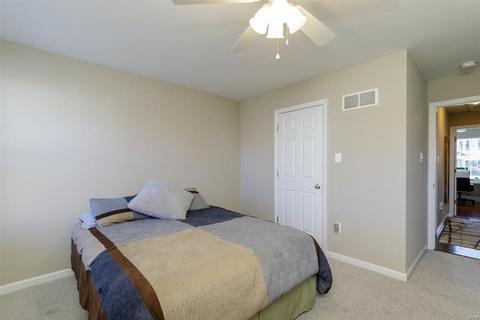 564 Willow Valley Dr, O'fallon, MO 63366 photo 16