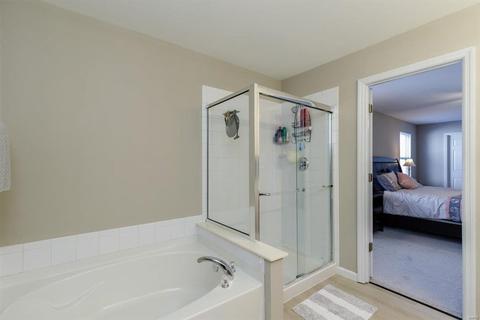 564 Willow Valley Dr, O'fallon, MO 63366 photo 15