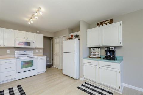 564 Willow Valley Dr, O'fallon, MO 63366 photo 11
