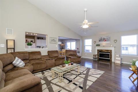 564 Willow Valley Dr, O'fallon, MO 63366 photo 8