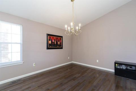 564 Willow Valley Dr, O'fallon, MO 63366 photo 7