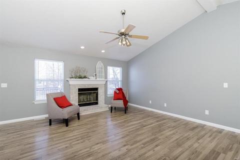 4 Summer Pointe Ct, O'fallon, MO 63366 photo 9