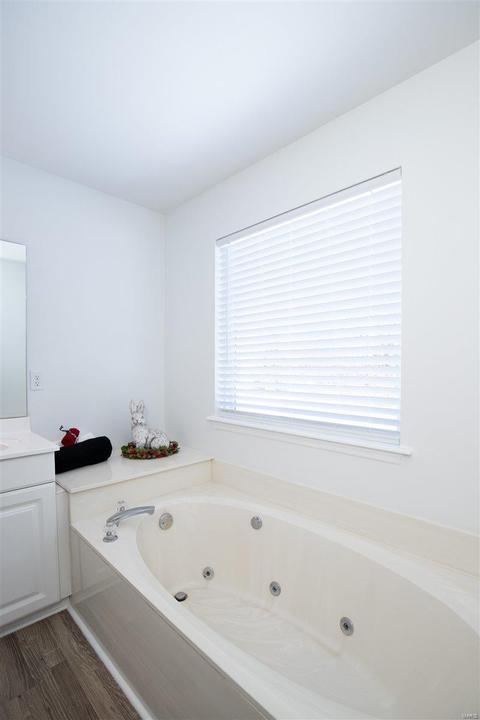 4 Summer Pointe Ct, O'fallon, MO 63366 photo 15