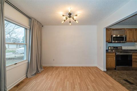 406 Forest Run Dr, Eureka, MO 63025 photo 4