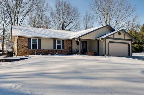 116 Cedar Crest Ct, Weldon Spring, MO 63304 photo 3