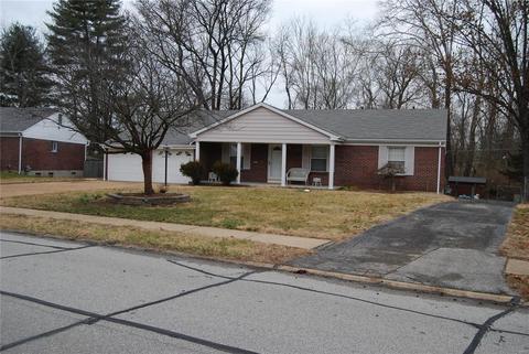 271 Treasure Cv, Ballwin, MO 63021 photo 2