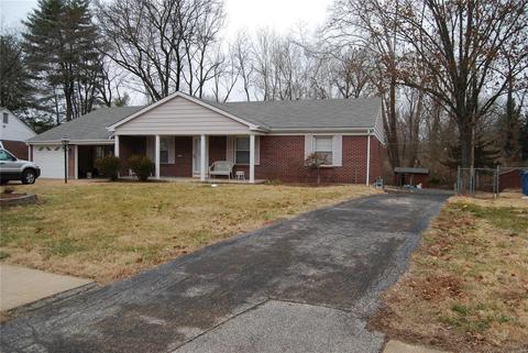 271 Treasure Cv, Ballwin, MO 63021 photo 3