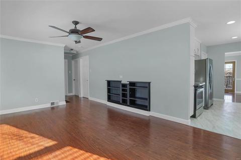 112 Robin Hill Ln, Ballwin, MO 63021 photo 4
