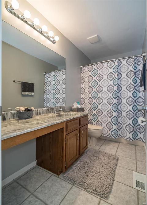 1166 Richland Meadows Dr, Ballwin, MO 63021 photo 36