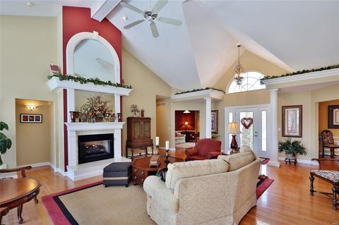 242 Cornwall Dr, Weldon Spring, MO 63304 photo 11