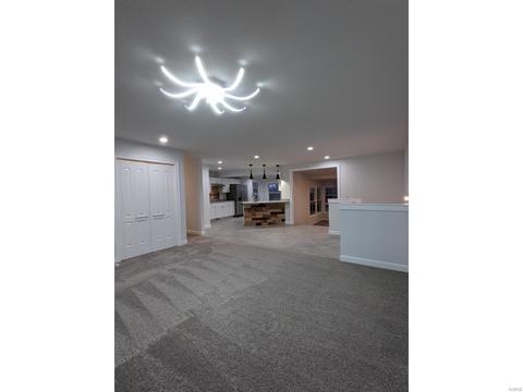 220 Newton Pl, Ballwin, MO 63021 photo 6