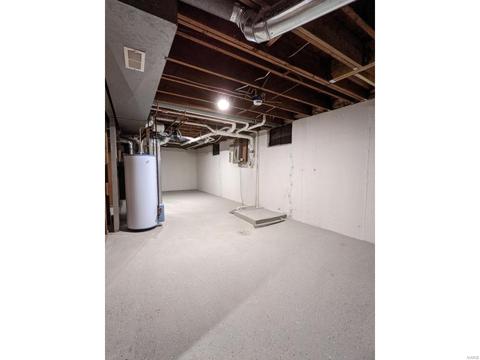 220 Newton Pl, Ballwin, MO 63021 photo 24