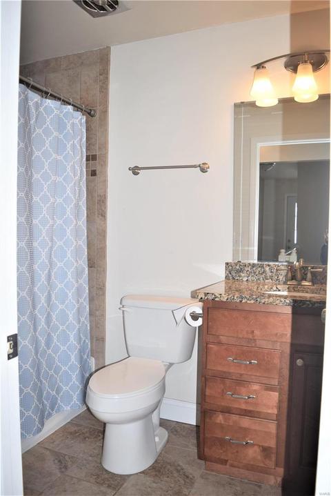 210 Capri Dr, O'fallon, MO 63366 photo 22