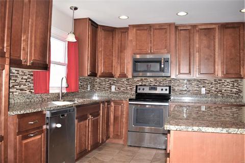 210 Capri Dr, O'fallon, MO 63366 photo 14