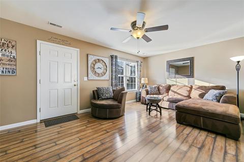 443 Wild Oak Dr, O'fallon, MO 63368 photo 3