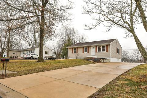 84 Vesper Dr, Ellisville, MO 63011 photo 2