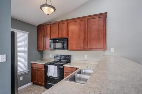 6302 Spring Creek Ln, O'fallon, MO 63368 photo 6