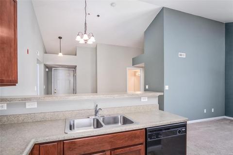 6302 Spring Creek Ln, O'fallon, MO 63368 photo 7