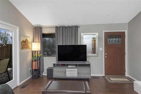 2622 Hampton Rd, Saint Charles, MO 63303 photo 10
