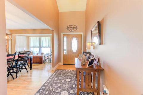 1451 Soaring Eagle Dr, O'fallon, MO 63366 photo 2