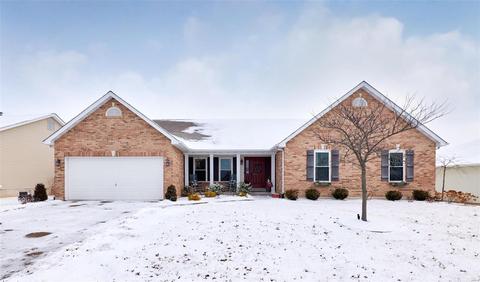 2354 Hidden Deer Dr, O'fallon, MO 63368 photo 1
