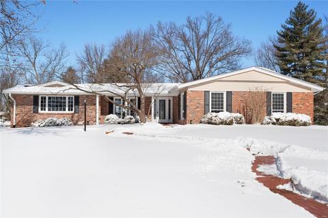 335 Northmoor Dr, Ballwin, MO 63011 photo 1