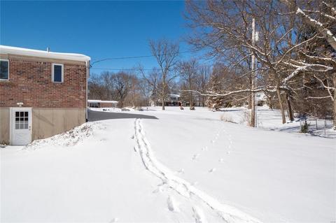335 Northmoor Dr, Ballwin, MO 63011 photo 29