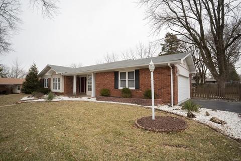 1 Orkney, Ballwin, MO 63011 photo 2