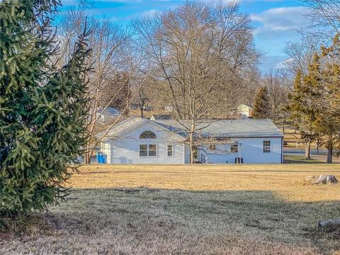914 Center Ct, Ballwin, MO 63011 photo 37