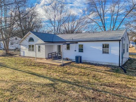 914 Center Ct, Ballwin, MO 63011 photo 39