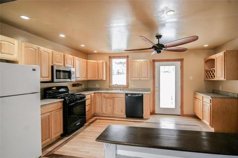 914 Center Ct, Ballwin, MO 63011 photo 7