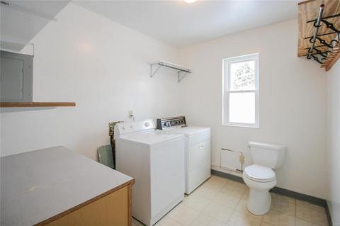 914 Center Ct, Ballwin, MO 63011 photo 15
