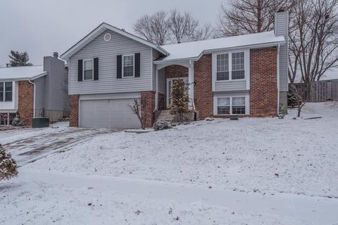 743 Eaglebrooke Dr, Ballwin, MO 63021 photo 2