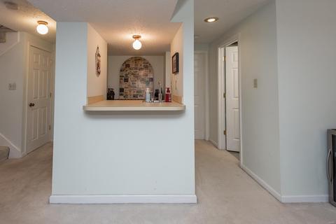 743 Eaglebrooke Dr, Ballwin, MO 63021 photo 18
