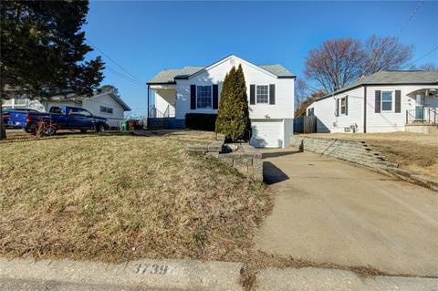 3739 Midview Ave, Bridgeton, MO 63044 photo 3