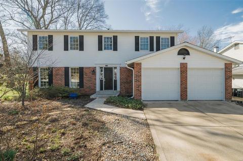 1396 Justerini Dr, Ballwin, MO 63011 photo 1