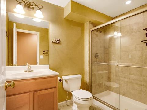 17372 Hilltop Rdg, Eureka, MO 63025 photo 33