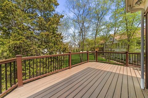 16129 Pine Terrace Dr, Ballwin, MO 63021 photo 8