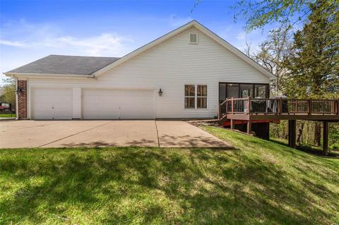 16129 Pine Terrace Dr, Ballwin, MO 63021 photo 5