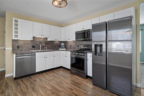 205 Bittersweet Dr, O'fallon, MO 63366 photo 10