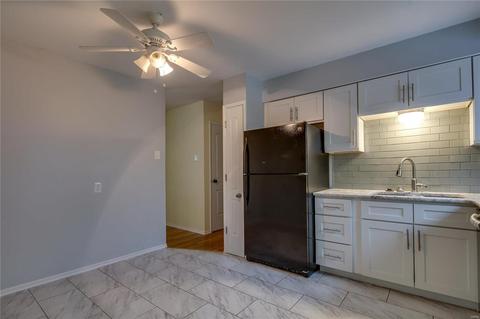 745 Sherwick Ter, Ballwin, MO 63021 photo 33