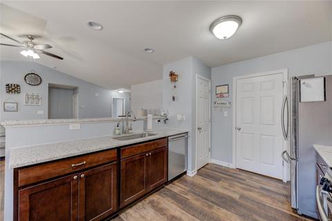 5207 Footpath Ct, Eureka, MO 63025 photo 8