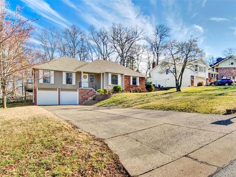 236 Ashbourne Dr, Ballwin, MO 63011 photo 2
