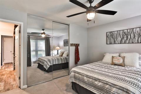 943 Napoli, Ballwin, MO 63021 photo 28