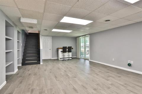 943 Napoli, Ballwin, MO 63021 photo 32