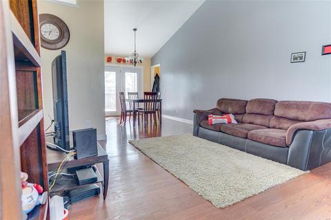 16211 Castlerea, Ellisville, MO 63021 photo 3
