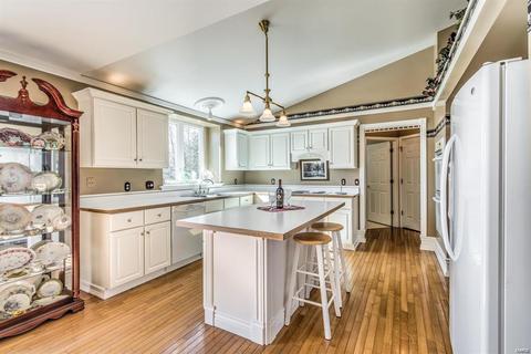 5861 Canterfield Ct, Weldon Spring, MO 63304 photo 23